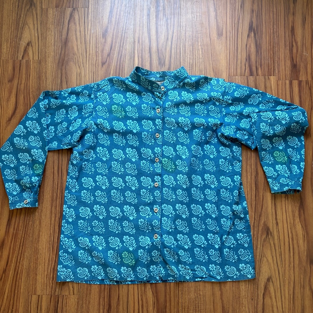 Marimekko Vintage! Blue on blue printed cotton button-up blouse.
